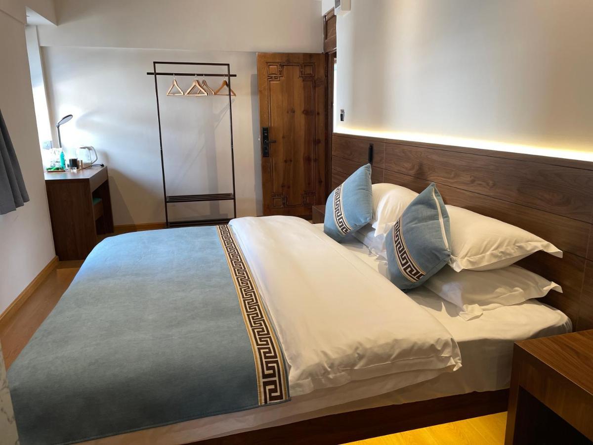 Xiluxiaoxie Saturday 3Nights Airport Free Transfer Apartment Lijiang  Bagian luar foto