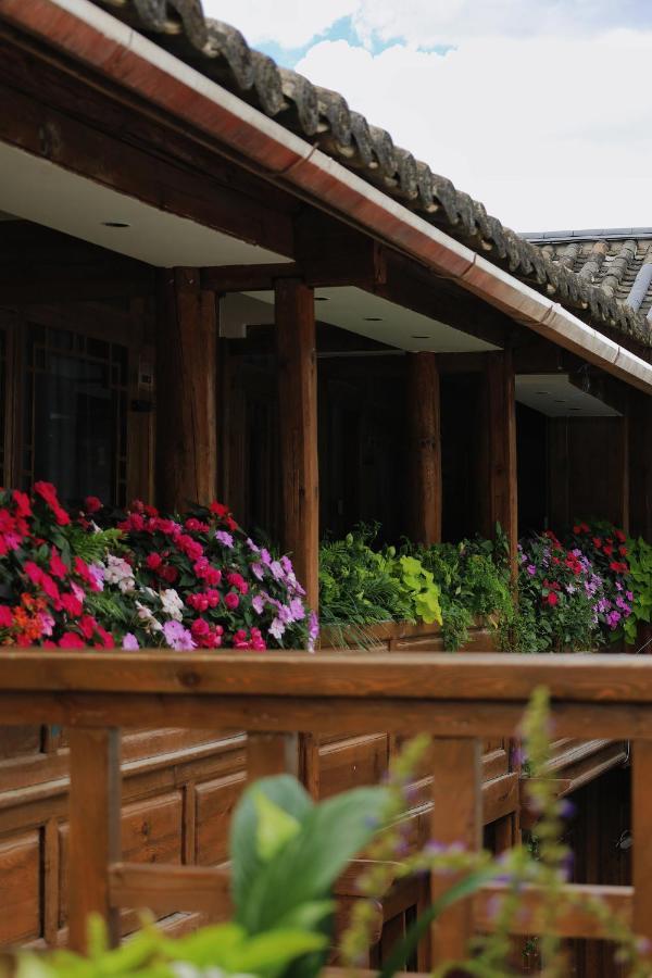 Xiluxiaoxie Saturday 3Nights Airport Free Transfer Apartment Lijiang  Bagian luar foto